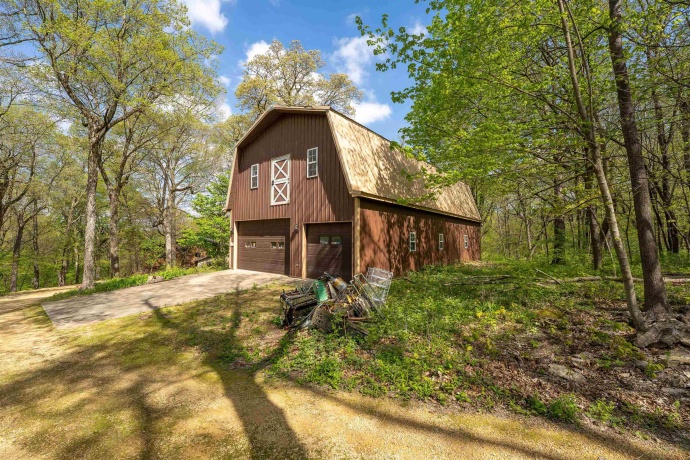 1479 Old Mill, FRANKLIN GROVE, Illinois 61031, 4 Bedrooms Bedrooms, ,4 BathroomsBathrooms,House,For Sale,Old Mill,202502625