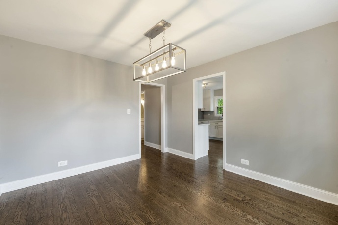 666 Barberry, HIGHLAND PARK, Illinois 60035, 3 Bedrooms Bedrooms, ,2 BathroomsBathrooms,House,For Sale,Barberry,202502635