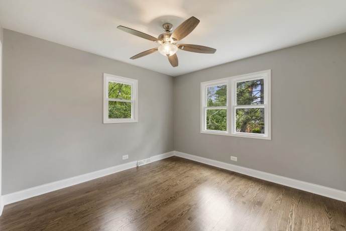 666 Barberry, HIGHLAND PARK, Illinois 60035, 3 Bedrooms Bedrooms, ,2 BathroomsBathrooms,House,For Sale,Barberry,202502635