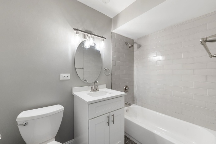 666 Barberry, HIGHLAND PARK, Illinois 60035, 3 Bedrooms Bedrooms, ,2 BathroomsBathrooms,House,For Sale,Barberry,202502635