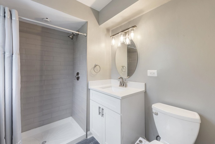 666 Barberry, HIGHLAND PARK, Illinois 60035, 3 Bedrooms Bedrooms, ,2 BathroomsBathrooms,House,For Sale,Barberry,202502635