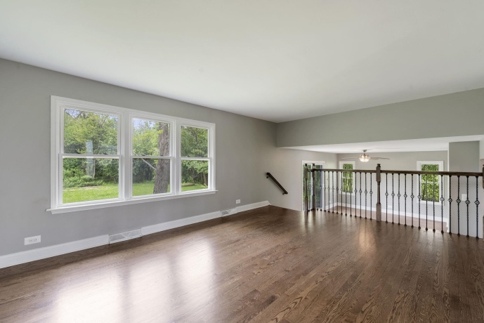 666 Barberry, HIGHLAND PARK, Illinois 60035, 3 Bedrooms Bedrooms, ,2 BathroomsBathrooms,House,For Sale,Barberry,202502635