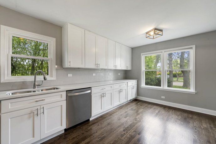 666 Barberry, HIGHLAND PARK, Illinois 60035, 3 Bedrooms Bedrooms, ,2 BathroomsBathrooms,House,For Sale,Barberry,202502635