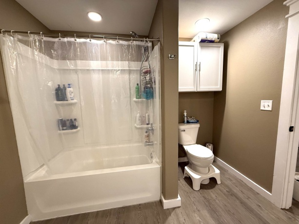 114 High, GALENA, Illinois 61036, 3 Bedrooms Bedrooms, ,1 BathroomBathrooms,House,For Sale,High,202502644