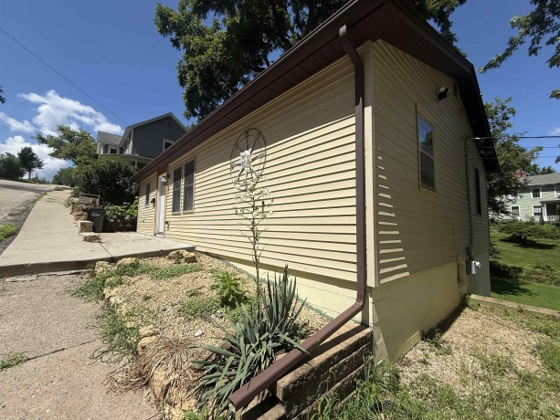 114 High, GALENA, Illinois 61036, 3 Bedrooms Bedrooms, ,1 BathroomBathrooms,House,For Sale,High,202502644