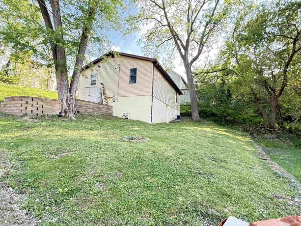 114 High, GALENA, Illinois 61036, 3 Bedrooms Bedrooms, ,1 BathroomBathrooms,House,For Sale,High,202502644