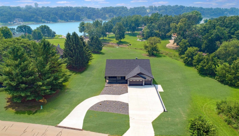 25-75 Lake Carroll, LAKE CARROLL, Illinois 61046, 6 Bedrooms Bedrooms, ,4 BathroomsBathrooms,House,For Sale,Lake Carroll,202502647