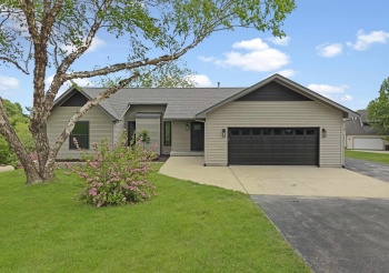 28-23 SOUTHVIEW, LAKE CARROLL, Illinois 61046, 5 Bedrooms Bedrooms, ,4 BathroomsBathrooms,House,For Sale,SOUTHVIEW,202502667