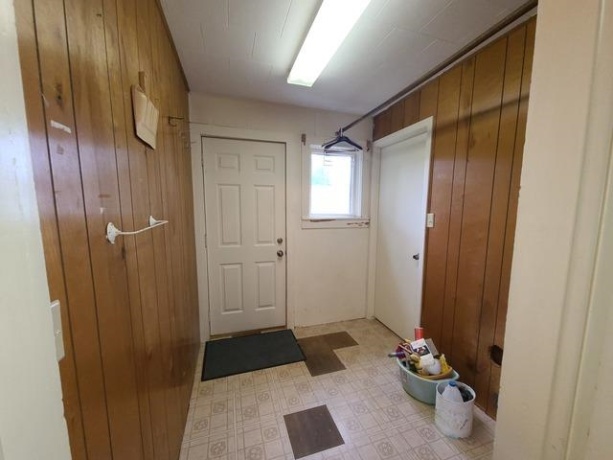 603 7th, STERLING, Illinois 61081, 3 Bedrooms Bedrooms, ,1 BathroomBathrooms,House,For Sale,7th,202502683