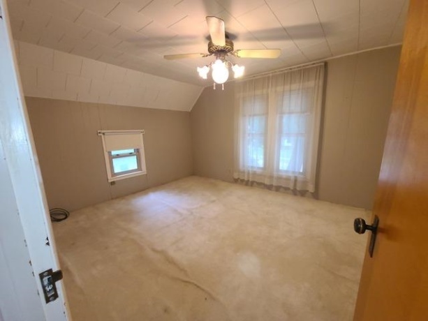 603 7th, STERLING, Illinois 61081, 3 Bedrooms Bedrooms, ,1 BathroomBathrooms,House,For Sale,7th,202502683