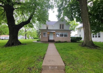 603 7th, STERLING, Illinois 61081, 3 Bedrooms Bedrooms, ,1 BathroomBathrooms,House,For Sale,7th,202502683