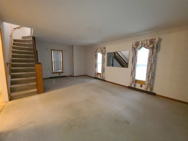 603 7th, STERLING, Illinois 61081, 3 Bedrooms Bedrooms, ,1 BathroomBathrooms,House,For Sale,7th,202502683