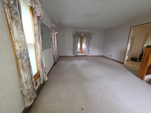 603 7th, STERLING, Illinois 61081, 3 Bedrooms Bedrooms, ,1 BathroomBathrooms,House,For Sale,7th,202502683