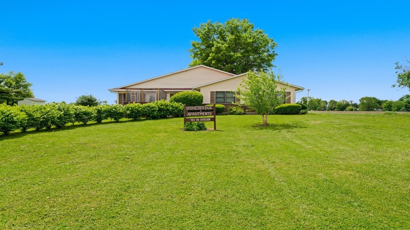 701 Oregon, POLO, Illinois 61064, ,2 Units,For Sale,Oregon,202502704