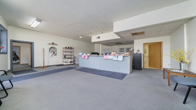 107 Franklin(2Properties), POLO, Illinois 61064, ,5+ Units,For Sale,Franklin(2Properties),202502715