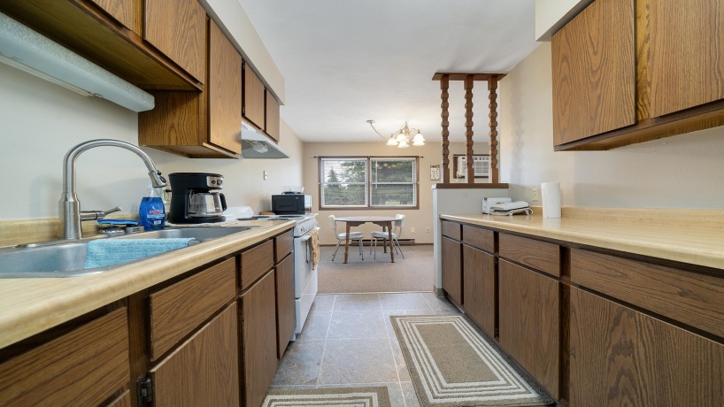 107 Franklin(2Properties), POLO, Illinois 61064, ,5+ Units,For Sale,Franklin(2Properties),202502715