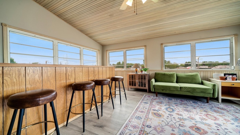 107 Franklin(2Properties), POLO, Illinois 61064, ,5+ Units,For Sale,Franklin(2Properties),202502715