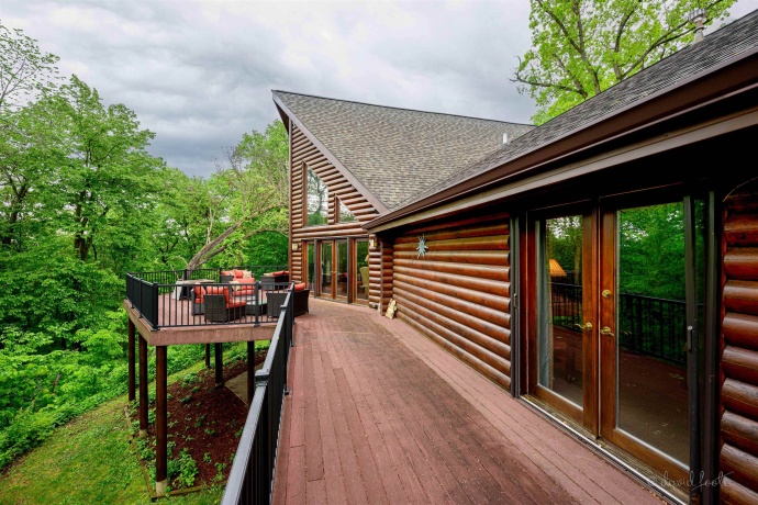 55 Stony, GALENA, Illinois 61036, 5 Bedrooms Bedrooms, ,5 BathroomsBathrooms,House,For Sale,Stony,202502717