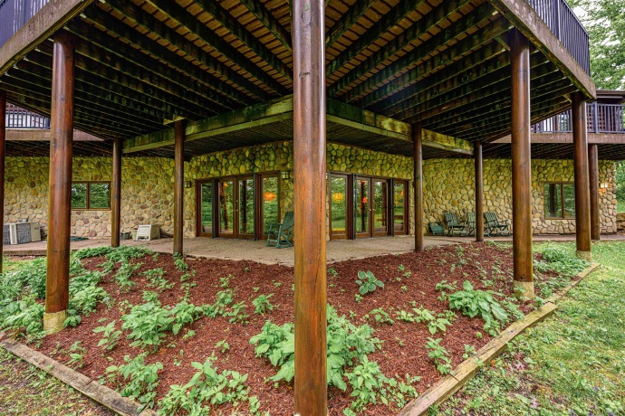 55 Stony, GALENA, Illinois 61036, 5 Bedrooms Bedrooms, ,5 BathroomsBathrooms,House,For Sale,Stony,202502717