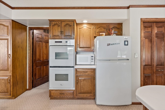 17380 CORBETT, MOUNT CARROLL, Illinois 61053, 6 Bedrooms Bedrooms, ,3 BathroomsBathrooms,House,For Sale,CORBETT,202502721