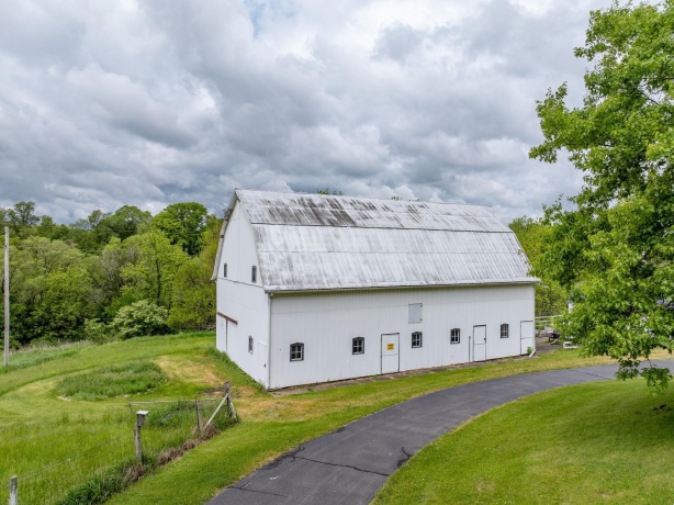 17380 CORBETT, MOUNT CARROLL, Illinois 61053, 6 Bedrooms Bedrooms, ,3 BathroomsBathrooms,House,For Sale,CORBETT,202502721