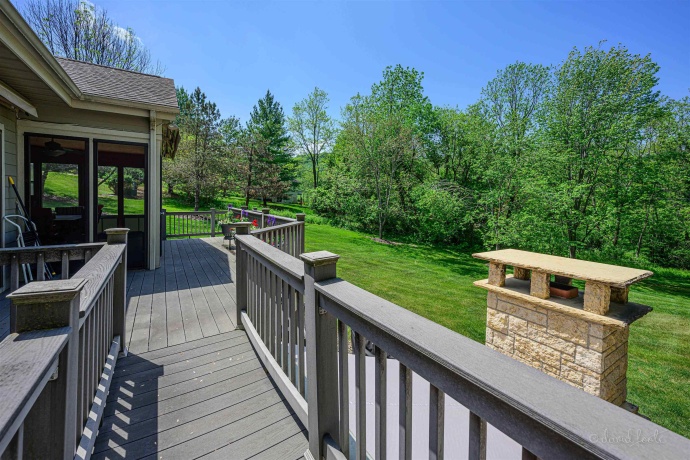 3 Longwood, GALENA, Illinois 61036, 5 Bedrooms Bedrooms, ,4 BathroomsBathrooms,House,For Sale,Longwood,202502725