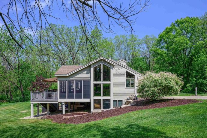 3 Longwood, GALENA, Illinois 61036, 5 Bedrooms Bedrooms, ,4 BathroomsBathrooms,House,For Sale,Longwood,202502725