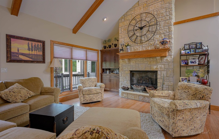 3 Longwood, GALENA, Illinois 61036, 5 Bedrooms Bedrooms, ,4 BathroomsBathrooms,House,For Sale,Longwood,202502725