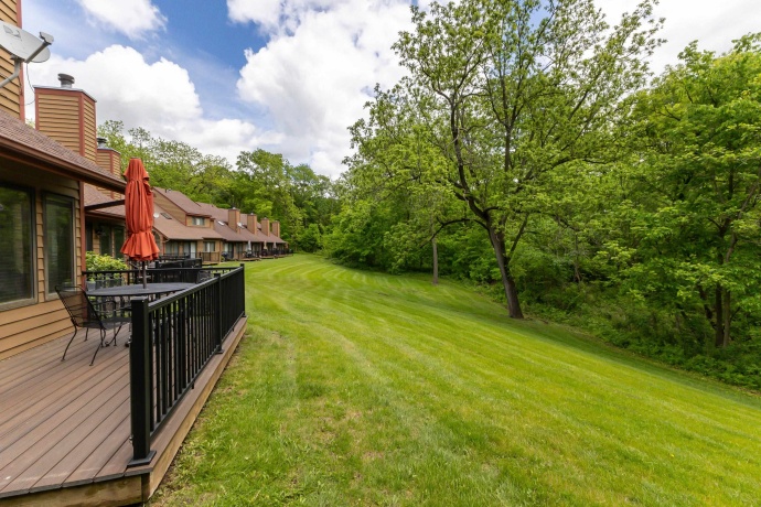 23 Oak Glen, GALENA, Illinois 61036, 2 Bedrooms Bedrooms, ,2 BathroomsBathrooms,Condominium,For Sale,Oak Glen,202502731