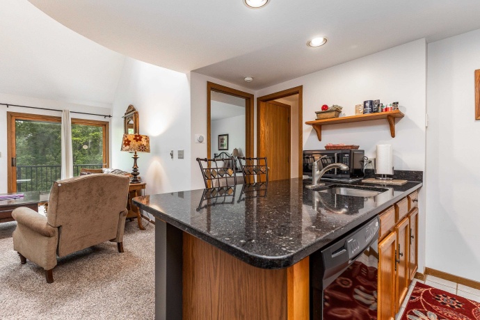 23 Oak Glen, GALENA, Illinois 61036, 2 Bedrooms Bedrooms, ,2 BathroomsBathrooms,Condominium,For Sale,Oak Glen,202502731