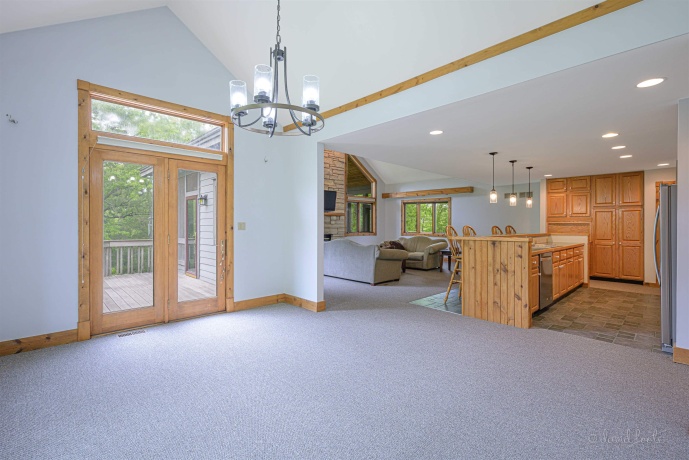 4 Acorn, GALENA, Illinois 61036, 4 Bedrooms Bedrooms, ,3 BathroomsBathrooms,House,For Sale,Acorn,202502783