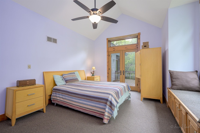 4 Acorn, GALENA, Illinois 61036, 4 Bedrooms Bedrooms, ,3 BathroomsBathrooms,House,For Sale,Acorn,202502783