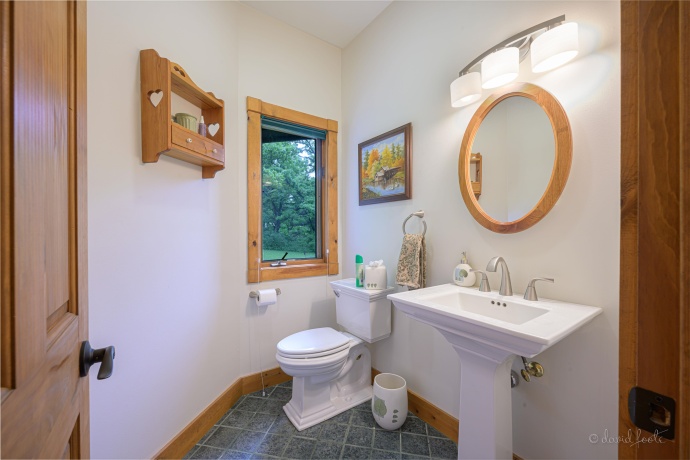 4 Acorn, GALENA, Illinois 61036, 4 Bedrooms Bedrooms, ,3 BathroomsBathrooms,House,For Sale,Acorn,202502783