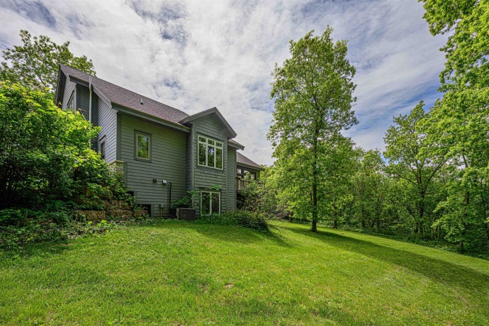 4 Acorn, GALENA, Illinois 61036, 4 Bedrooms Bedrooms, ,3 BathroomsBathrooms,House,For Sale,Acorn,202502783