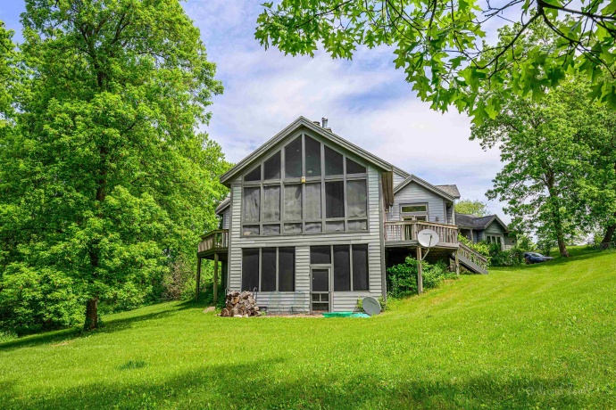 4 Acorn, GALENA, Illinois 61036, 4 Bedrooms Bedrooms, ,3 BathroomsBathrooms,House,For Sale,Acorn,202502783