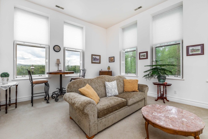 411 S Prospect #204, GALENA, Illinois 61036, 1 Bedroom Bedrooms, ,1 BathroomBathrooms,Condominium,For Sale,S Prospect #204,202502823