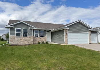 1014 FOREST GARDEN, LOVES PARK, Illinois 61111, 3 Bedrooms Bedrooms, ,2 BathroomsBathrooms,House,For Sale,FOREST GARDEN,202502828