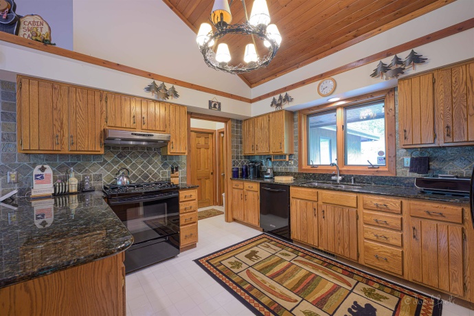 5 Boulder, GALENA, Illinois 61036, 4 Bedrooms Bedrooms, ,4 BathroomsBathrooms,House,For Sale,Boulder,202502859