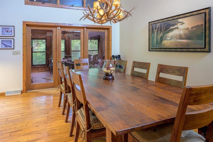 5 Boulder, GALENA, Illinois 61036, 4 Bedrooms Bedrooms, ,4 BathroomsBathrooms,House,For Sale,Boulder,202502859