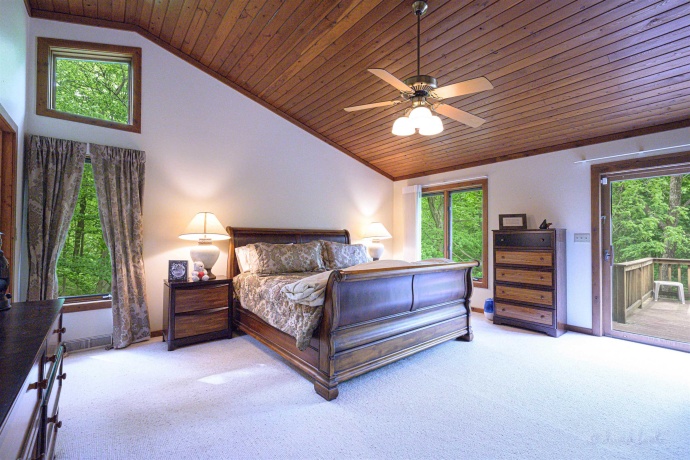 5 Boulder, GALENA, Illinois 61036, 4 Bedrooms Bedrooms, ,4 BathroomsBathrooms,House,For Sale,Boulder,202502859