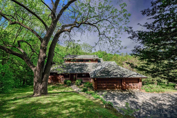 5 Boulder, GALENA, Illinois 61036, 4 Bedrooms Bedrooms, ,4 BathroomsBathrooms,House,For Sale,Boulder,202502859