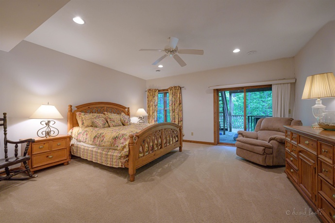 5 Boulder, GALENA, Illinois 61036, 4 Bedrooms Bedrooms, ,4 BathroomsBathrooms,House,For Sale,Boulder,202502859