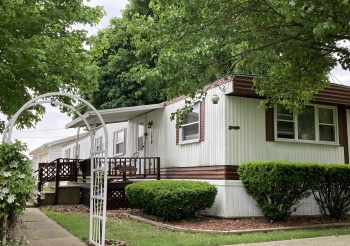 120 Claremont, LANARK, Illinois 61046, 3 Bedrooms Bedrooms, ,2 BathroomsBathrooms,House,For Sale,Claremont,202502866