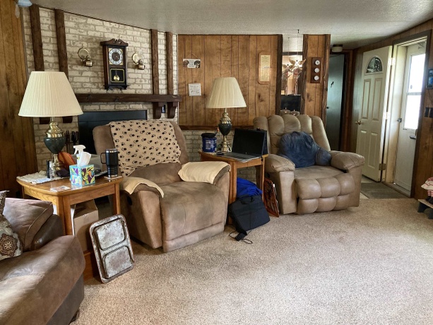 120 Claremont, LANARK, Illinois 61046, 3 Bedrooms Bedrooms, ,2 BathroomsBathrooms,House,For Sale,Claremont,202502866