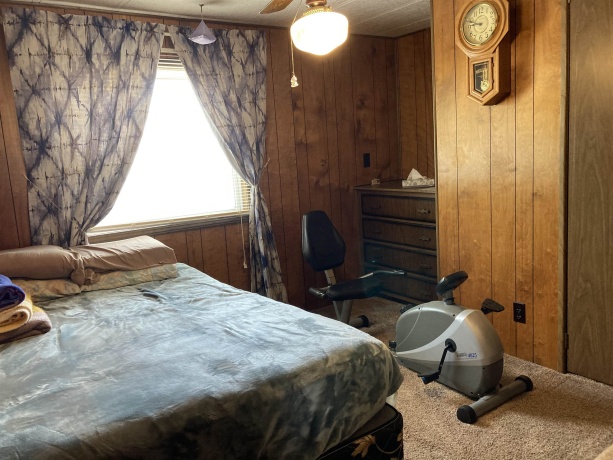 120 Claremont, LANARK, Illinois 61046, 3 Bedrooms Bedrooms, ,2 BathroomsBathrooms,House,For Sale,Claremont,202502866