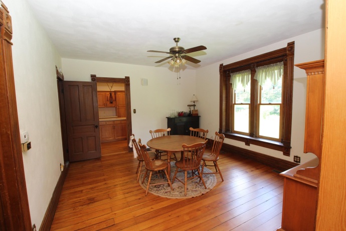 5250 HARVEY, CALEDONIA, Illinois 61011, 4 Bedrooms Bedrooms, ,2 BathroomsBathrooms,Farm,For Sale,HARVEY,202502910