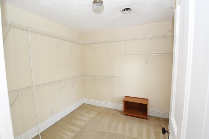 5250 HARVEY, CALEDONIA, Illinois 61011, 4 Bedrooms Bedrooms, ,2 BathroomsBathrooms,Farm,For Sale,HARVEY,202502910