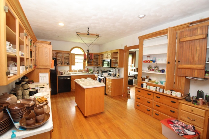 5250 HARVEY, CALEDONIA, Illinois 61011, 4 Bedrooms Bedrooms, ,2 BathroomsBathrooms,House,For Sale,HARVEY,202502911