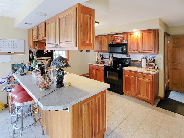 4459 Stagecoach, GALENA, Illinois 61036, 3 Bedrooms Bedrooms, ,2 BathroomsBathrooms,House,For Sale,Stagecoach,202502921