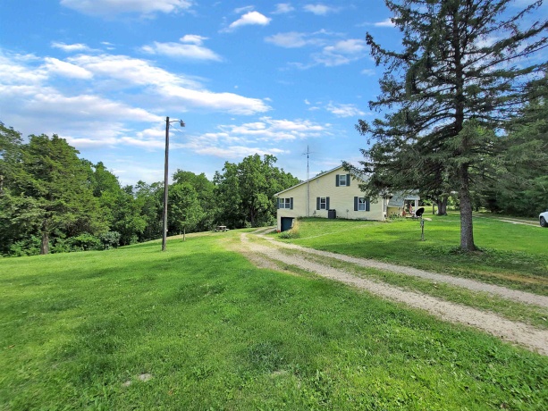 4459 Stagecoach, GALENA, Illinois 61036, 3 Bedrooms Bedrooms, ,2 BathroomsBathrooms,House,For Sale,Stagecoach,202502921